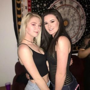 Meet your Posher, Corynne